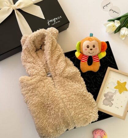 Beige Winter Gift Box