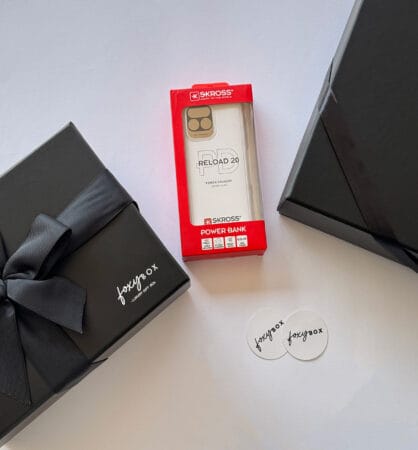 SKROSS 10000 MAH Power Bank-White