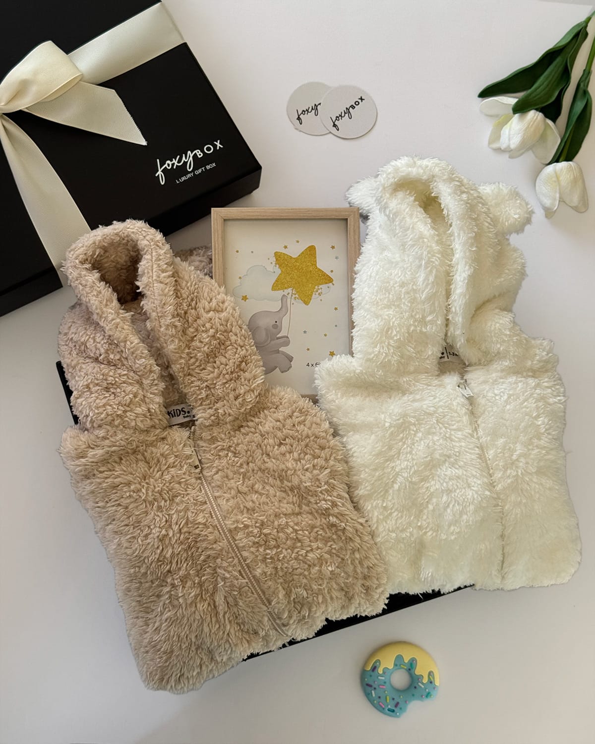 The Winter Gift Box For Twins 2 The Winter Gift Box For Twins 2